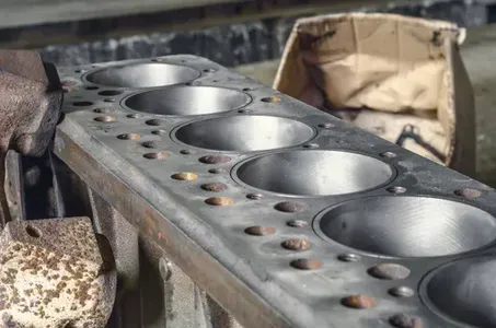 Categoria desenvolvimento de moldes para fundicao de Alumino Metal
